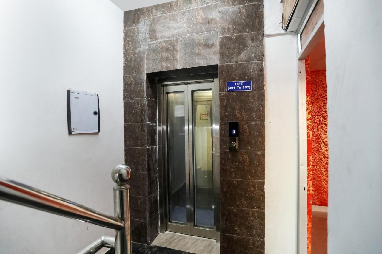 Oyo 72993 Hotel The Gold Faridabad Extérieur photo
