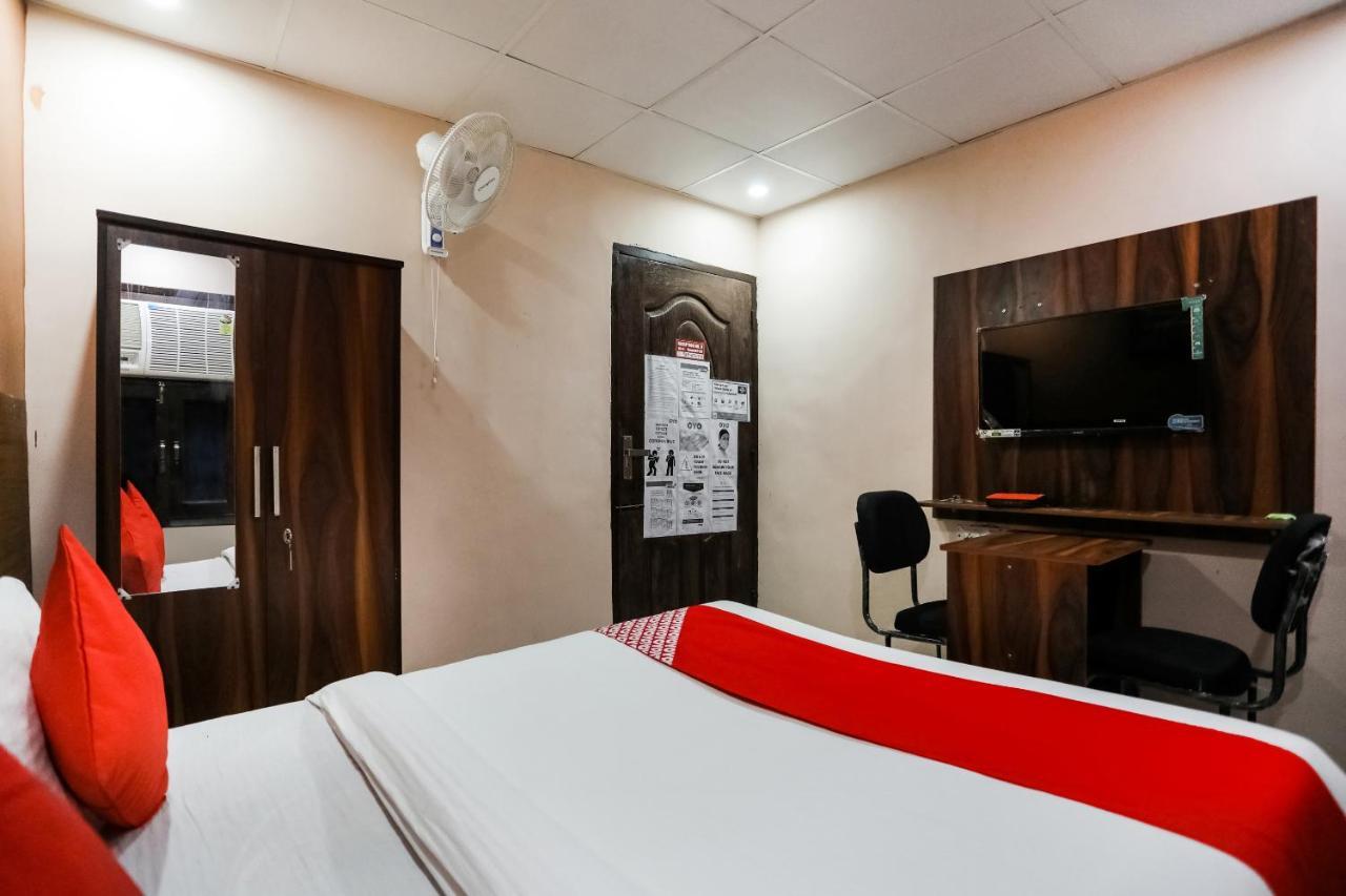 Oyo 72993 Hotel The Gold Faridabad Extérieur photo